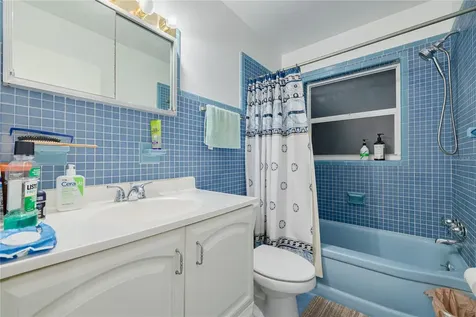 1715 S Jefferson Avenue Largo FL 33770