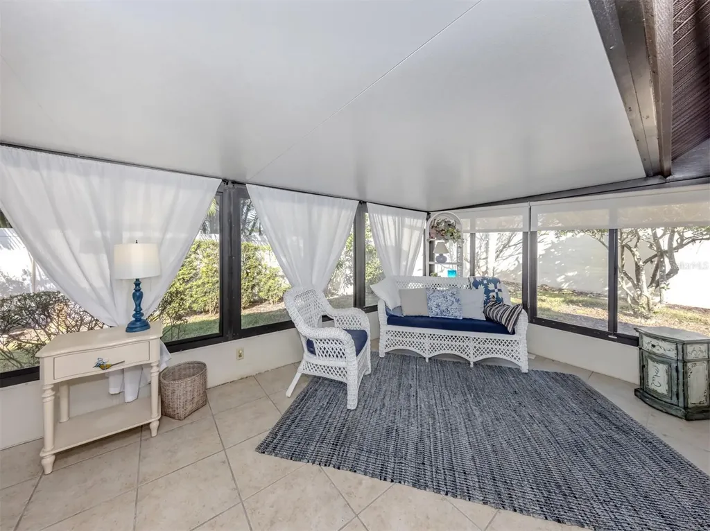 264 Laurel Hollow Drive Nokomis FL 34275
