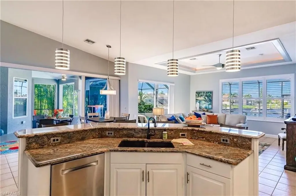 3034 SW 28th Avenue Cape Coral FL 33914