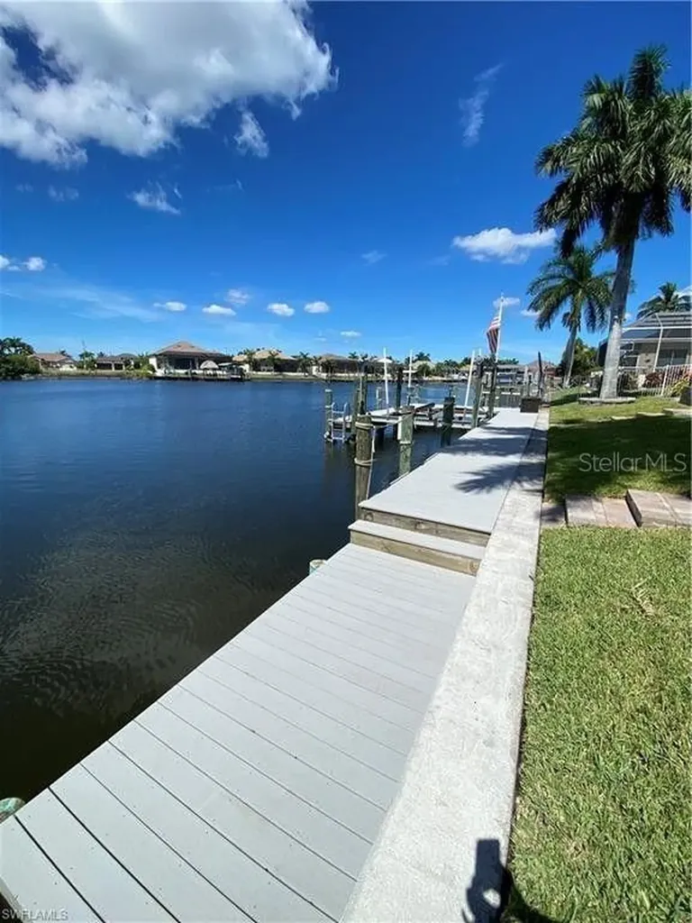 3034 SW 28th Avenue Cape Coral FL 33914