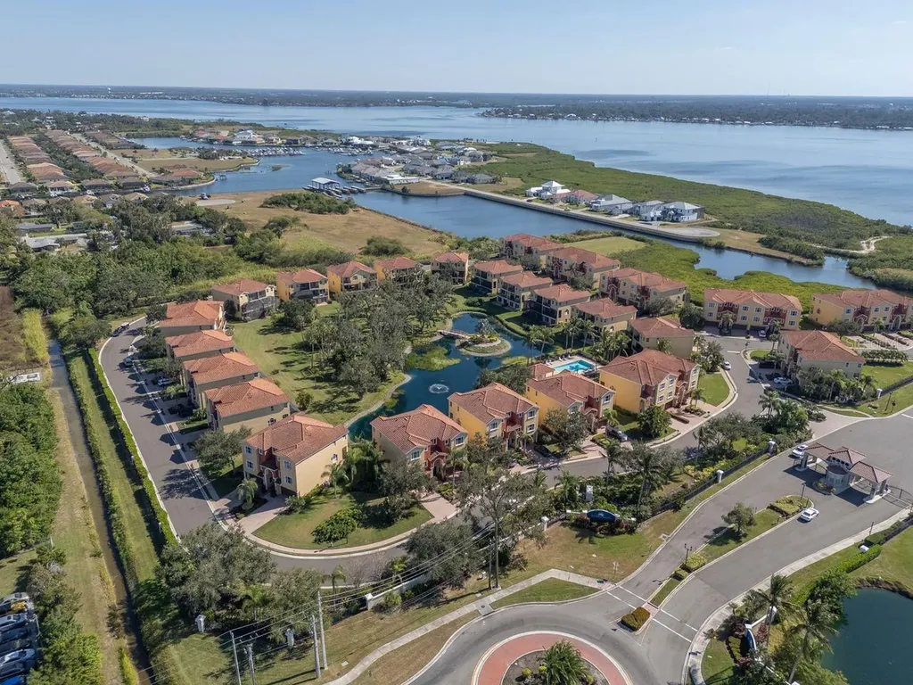 1520 3rd Street Circle E Palmetto FL 34221