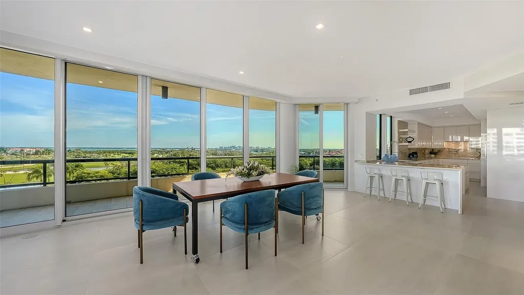 415 L Ambiance Drive Longboat Key FL 34228