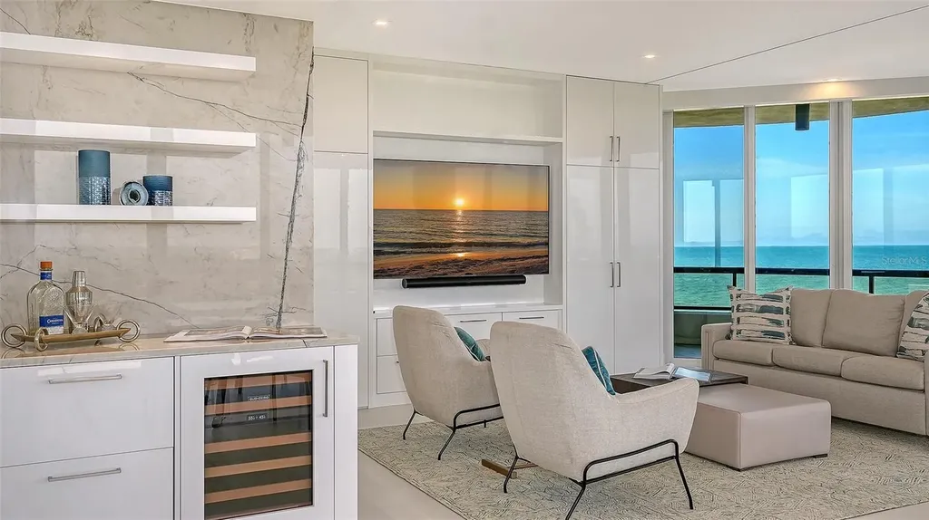 415 L Ambiance Drive Longboat Key FL 34228