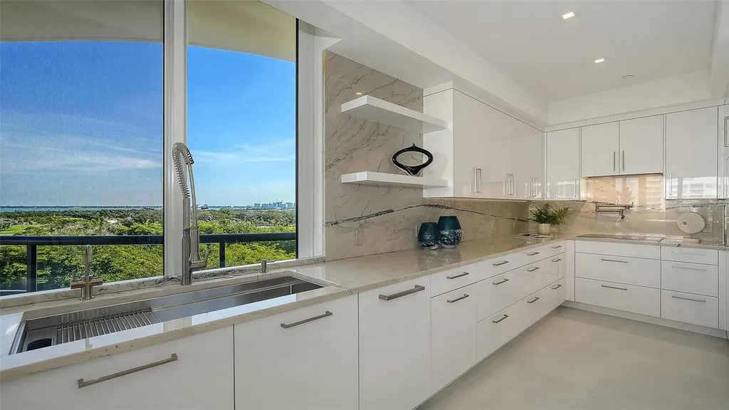 415 L Ambiance Drive Longboat Key FL 34228