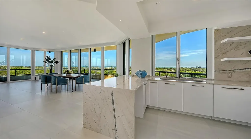 415 L Ambiance Drive Longboat Key FL 34228