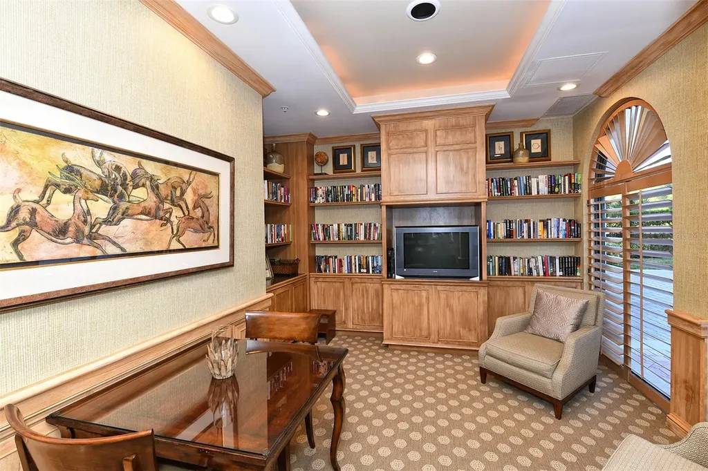 415 L Ambiance Drive Longboat Key FL 34228