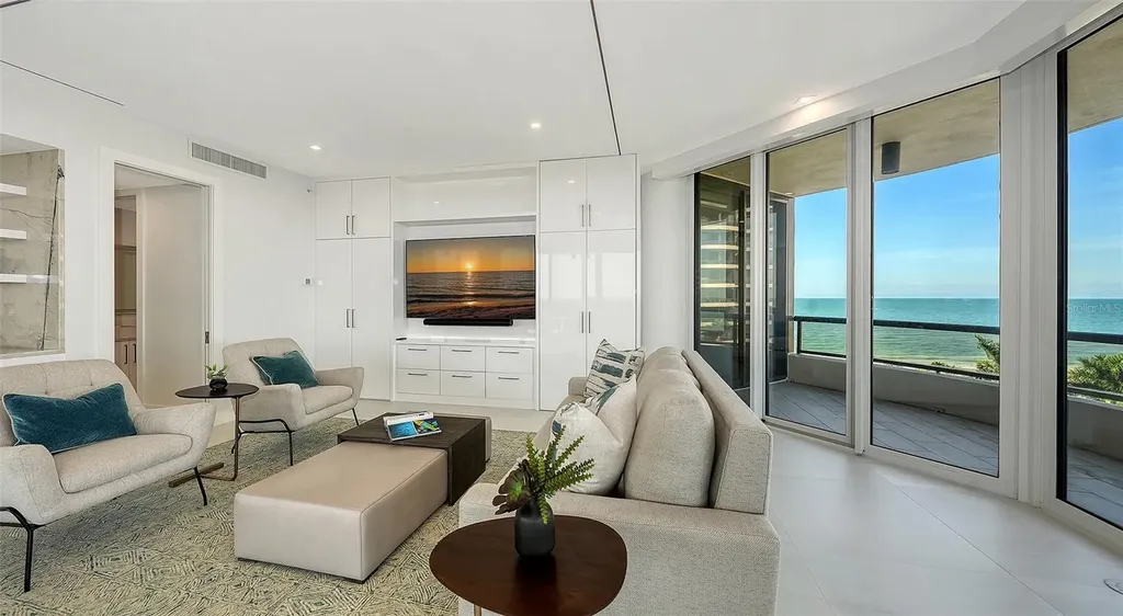 415 L Ambiance Drive Longboat Key FL 34228