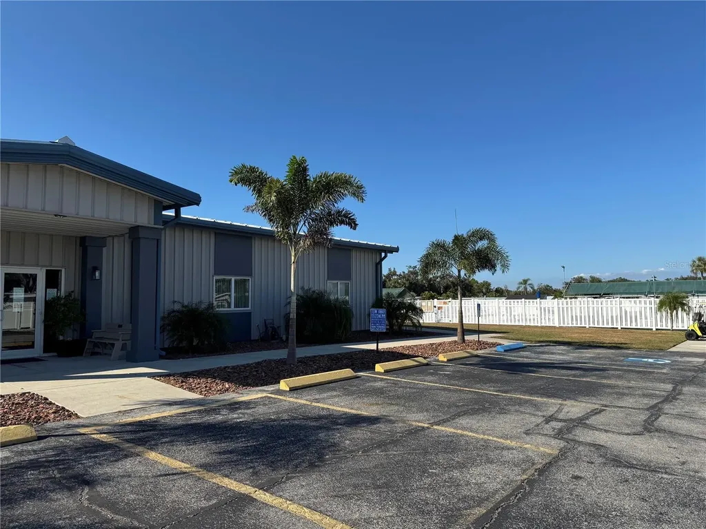 420 49th Street E Palmetto FL 34221