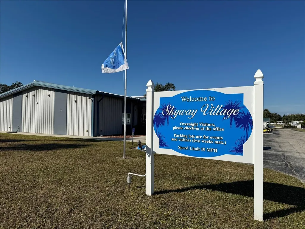 420 49th Street E Palmetto FL 34221