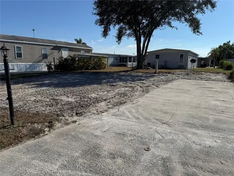 420 49th Street E Palmetto FL 34221