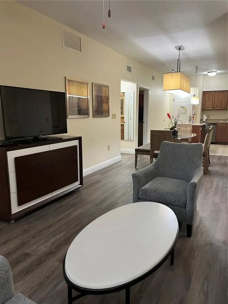 12556 Floridays Resort Drive Orlando FL 32821