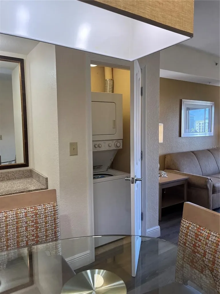 12556 Floridays Resort Drive Orlando FL 32821