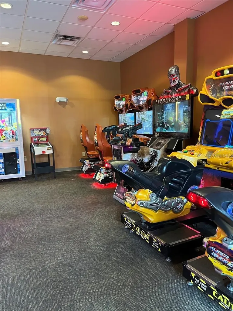 12556 Floridays Resort Drive Orlando FL 32821
