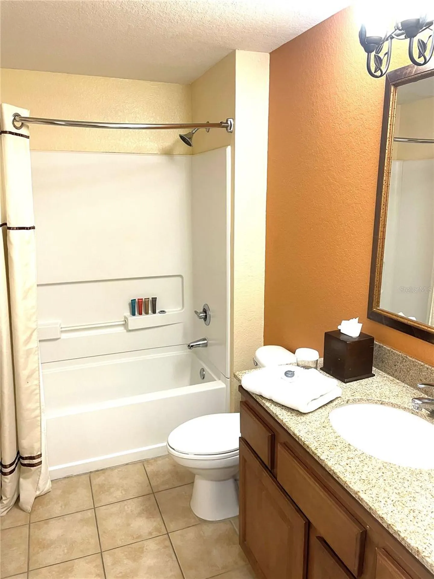 12556 Floridays Resort Drive Orlando FL 32821