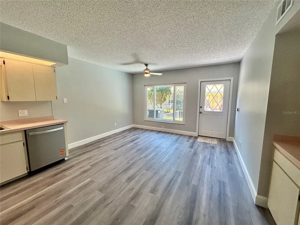2294 Belgian Lane Clearwater FL 33763