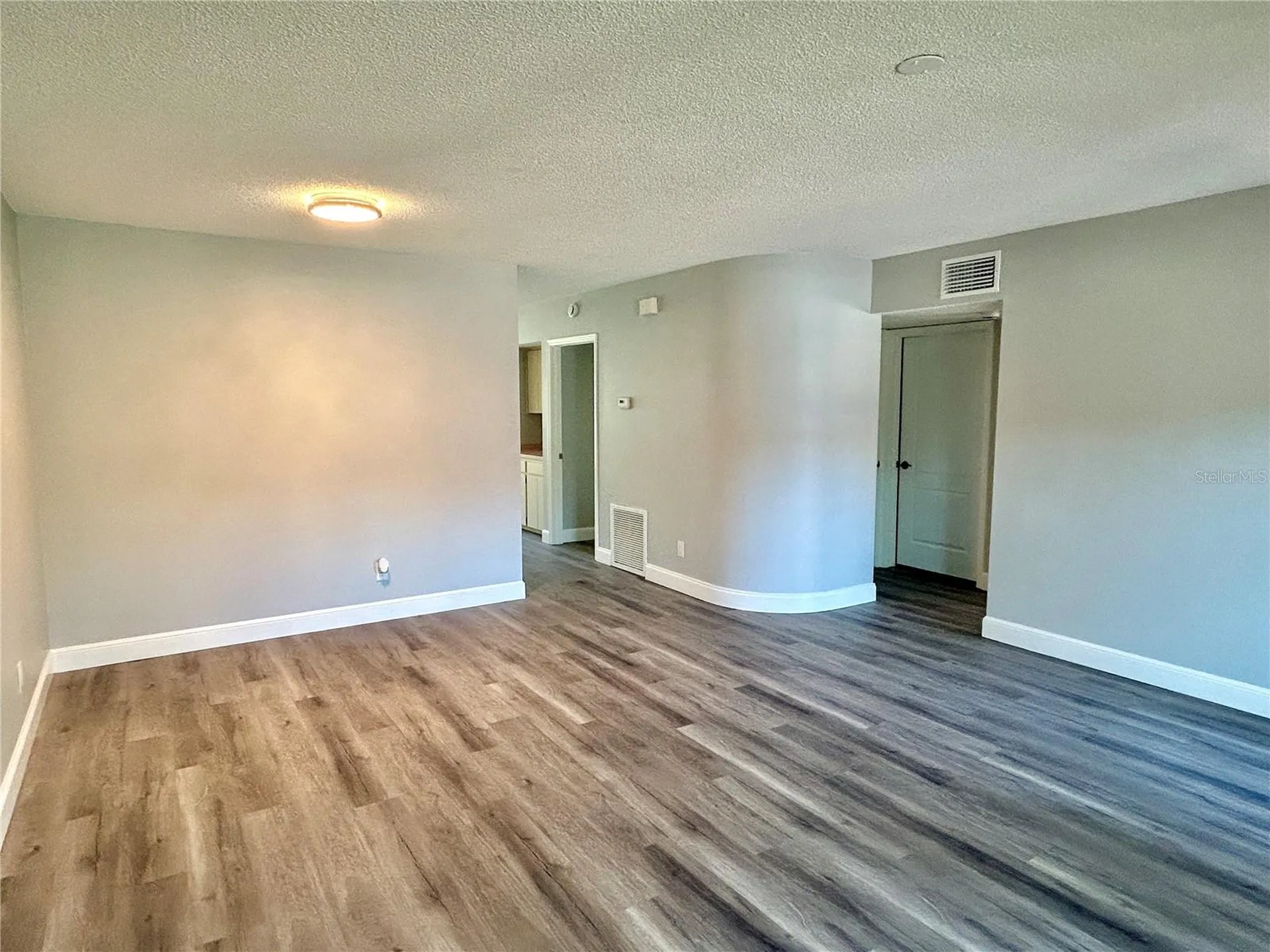 2294 Belgian Lane Clearwater FL 33763