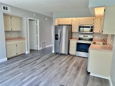 2294 Belgian Lane Clearwater FL 33763