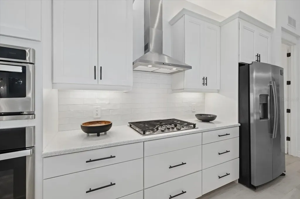 745 Tailwind Place Sarasota FL 34240