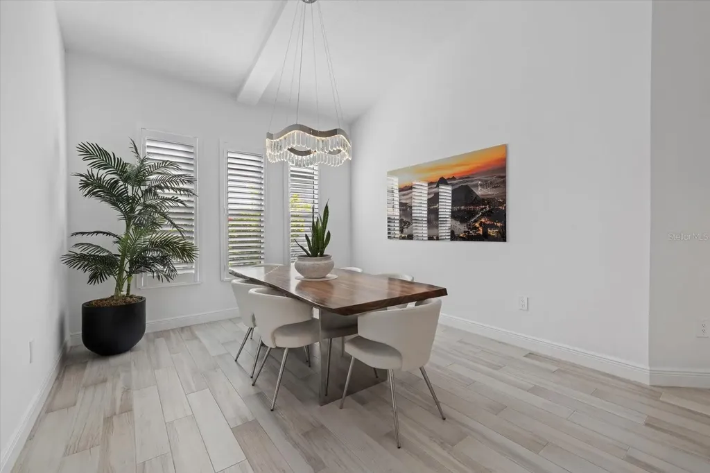 745 Tailwind Place Sarasota FL 34240