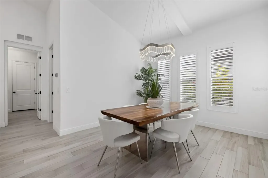 745 Tailwind Place Sarasota FL 34240
