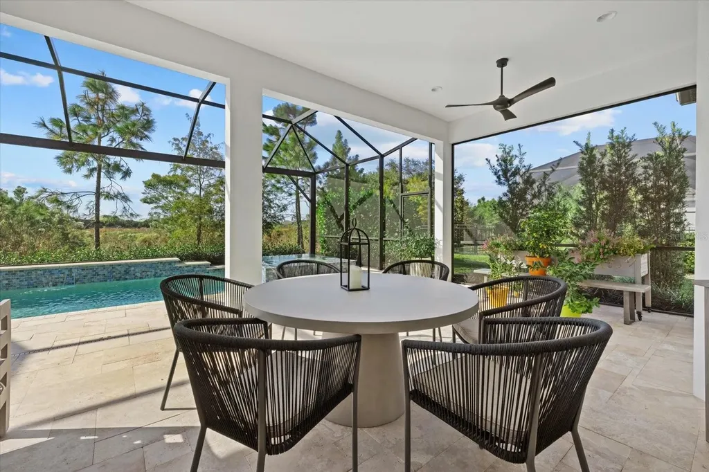 745 Tailwind Place Sarasota FL 34240