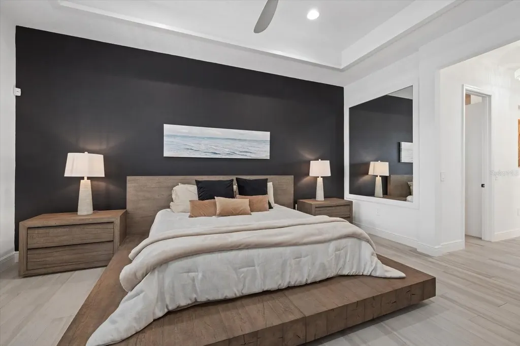 745 Tailwind Place Sarasota FL 34240