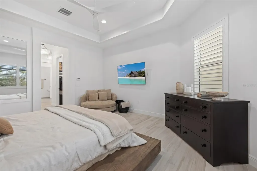 745 Tailwind Place Sarasota FL 34240