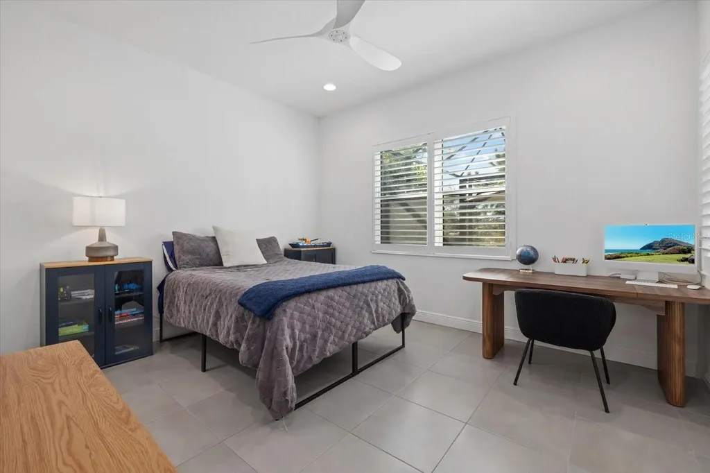 745 Tailwind Place Sarasota FL 34240