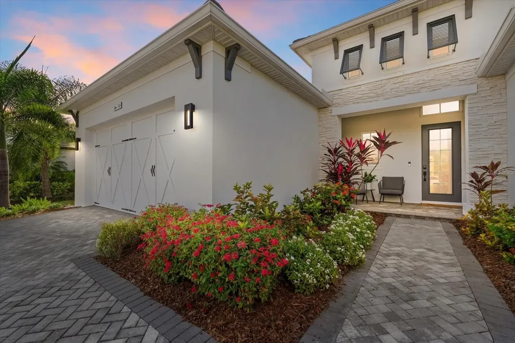745 Tailwind Place Sarasota FL 34240