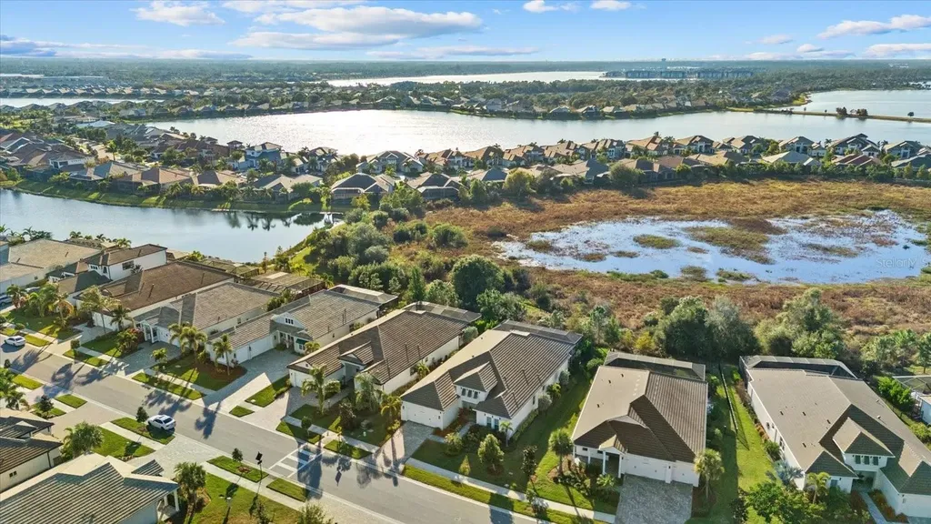 745 Tailwind Place Sarasota FL 34240