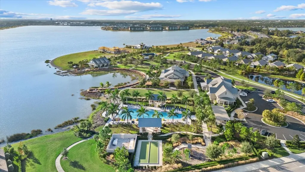 745 Tailwind Place Sarasota FL 34240