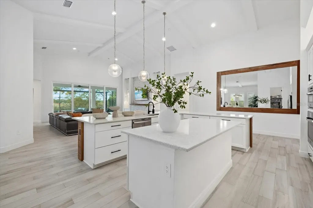 745 Tailwind Place Sarasota FL 34240