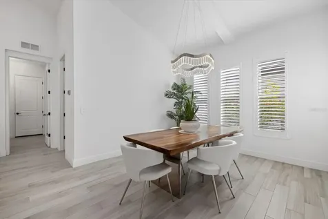 745 Tailwind Place Sarasota FL 34240