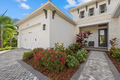 745 Tailwind Place Sarasota FL 34240