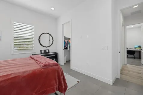 745 Tailwind Place Sarasota FL 34240