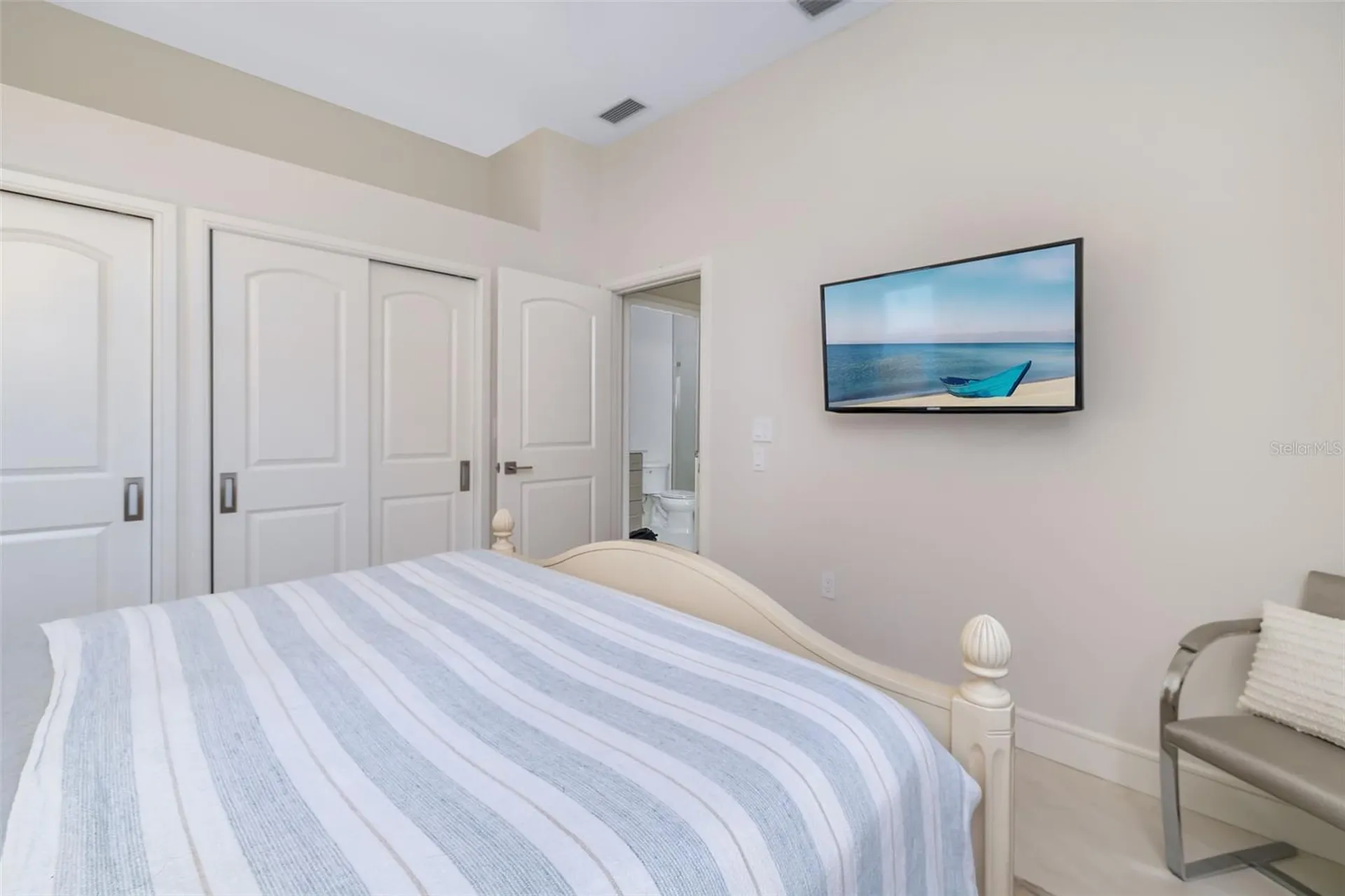 480 Cleveland Drive Sarasota FL 34236