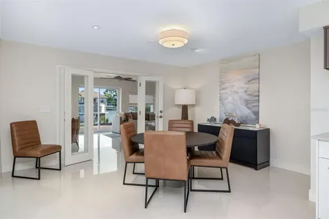 480 Cleveland Drive Sarasota FL 34236