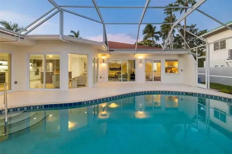 480 Cleveland Drive Sarasota FL 34236