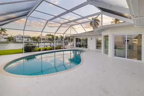 480 Cleveland Drive Sarasota FL 34236