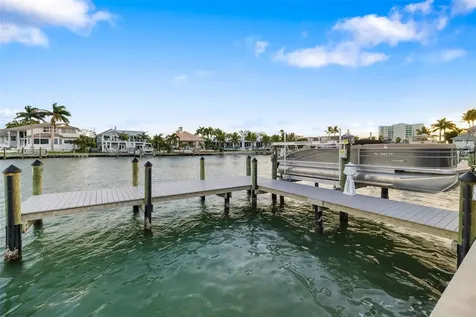 480 Cleveland Drive Sarasota FL 34236