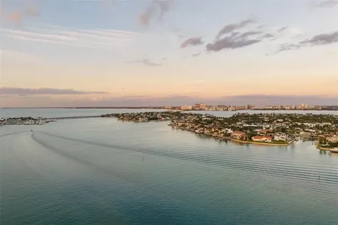 480 Cleveland Drive Sarasota FL 34236