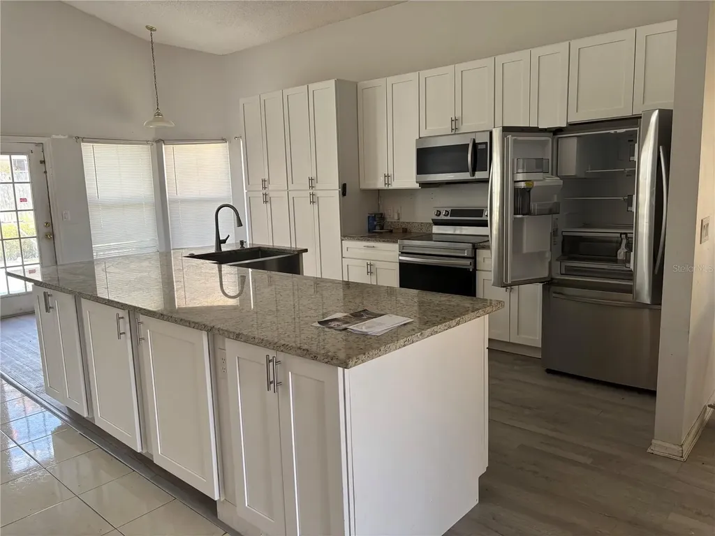 396 Riggs Circle Davenport FL 33897