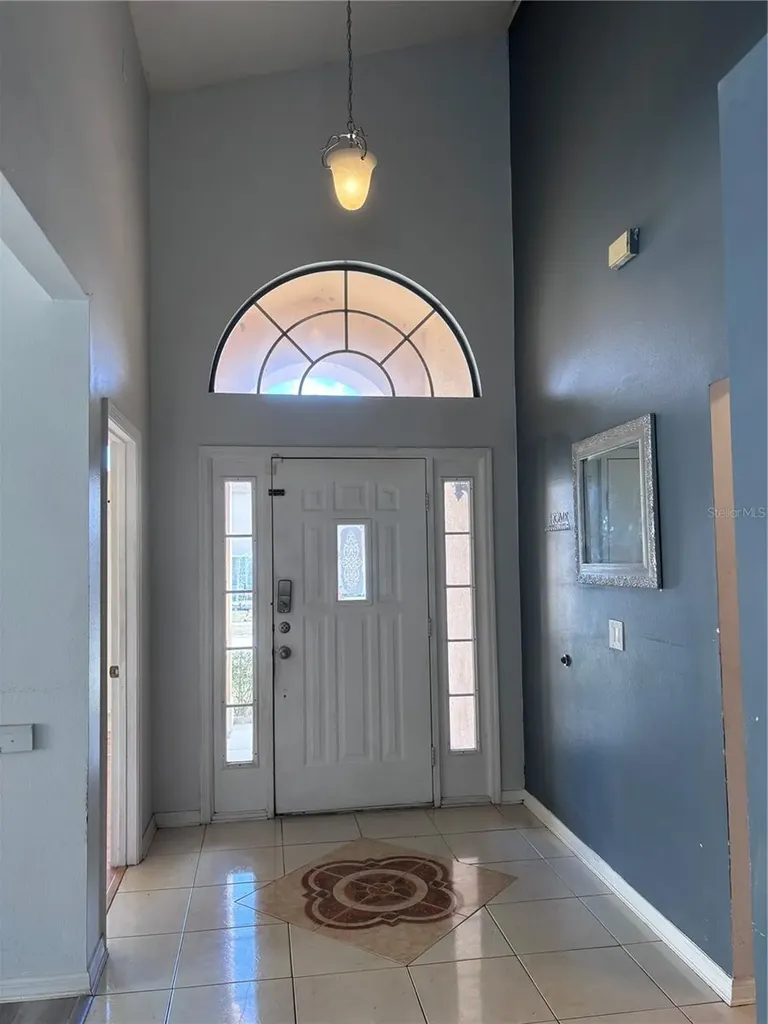 396 Riggs Circle Davenport FL 33897