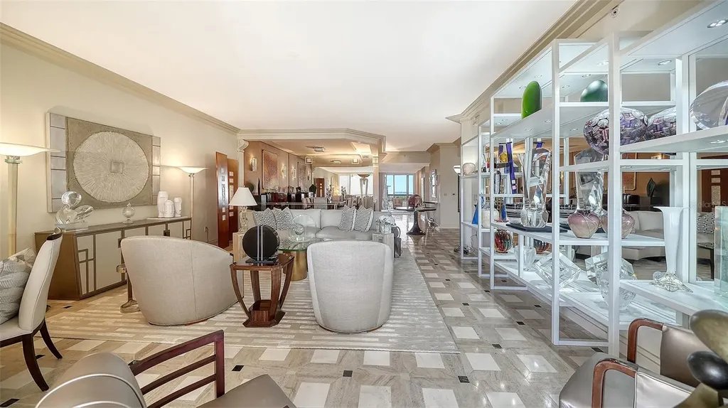 435 L Ambiance Drive Longboat Key FL 34228