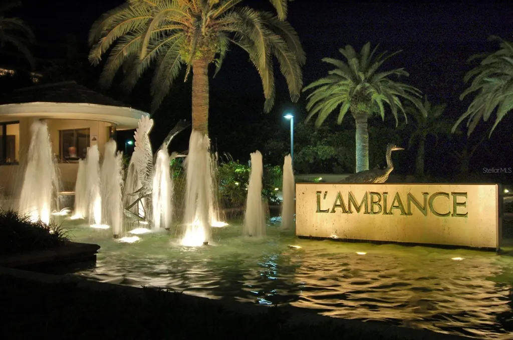 435 L Ambiance Drive Longboat Key FL 34228