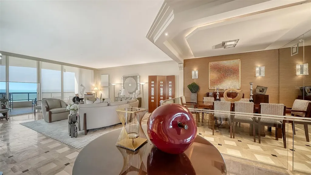435 L Ambiance Drive Longboat Key FL 34228