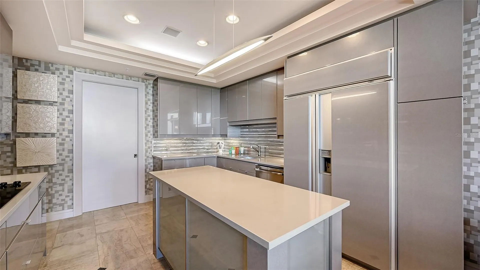 435 L Ambiance Drive Longboat Key FL 34228