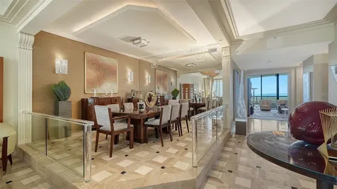 435 L Ambiance Drive Longboat Key FL 34228