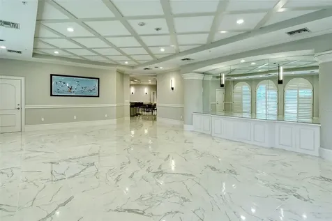 435 L Ambiance Drive Longboat Key FL 34228