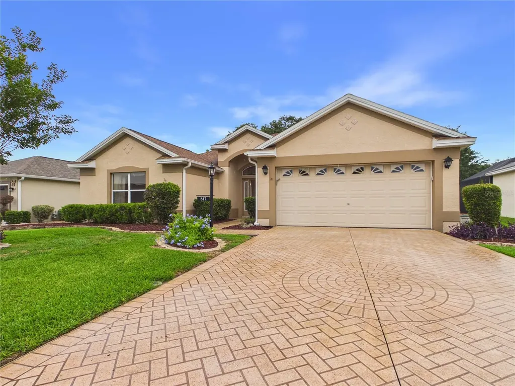 817 Oak Forest Drive The Villages FL 32162